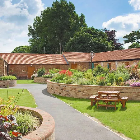 Hirst House